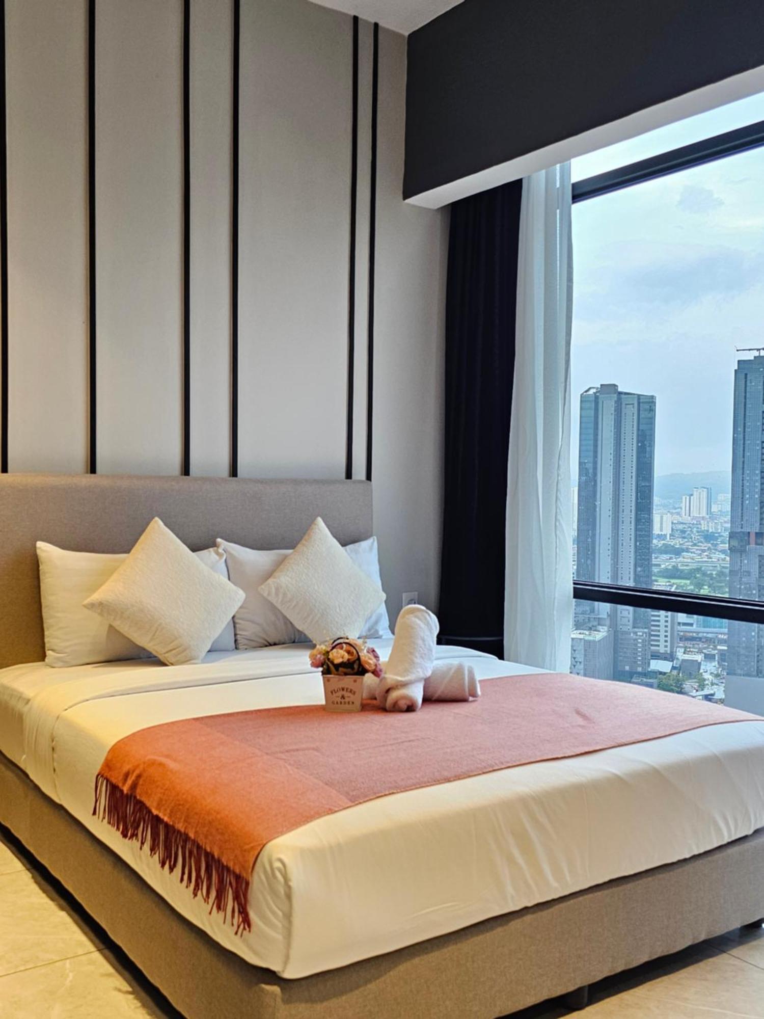 Axon Suites Infinity Pool Kuala Lumpur